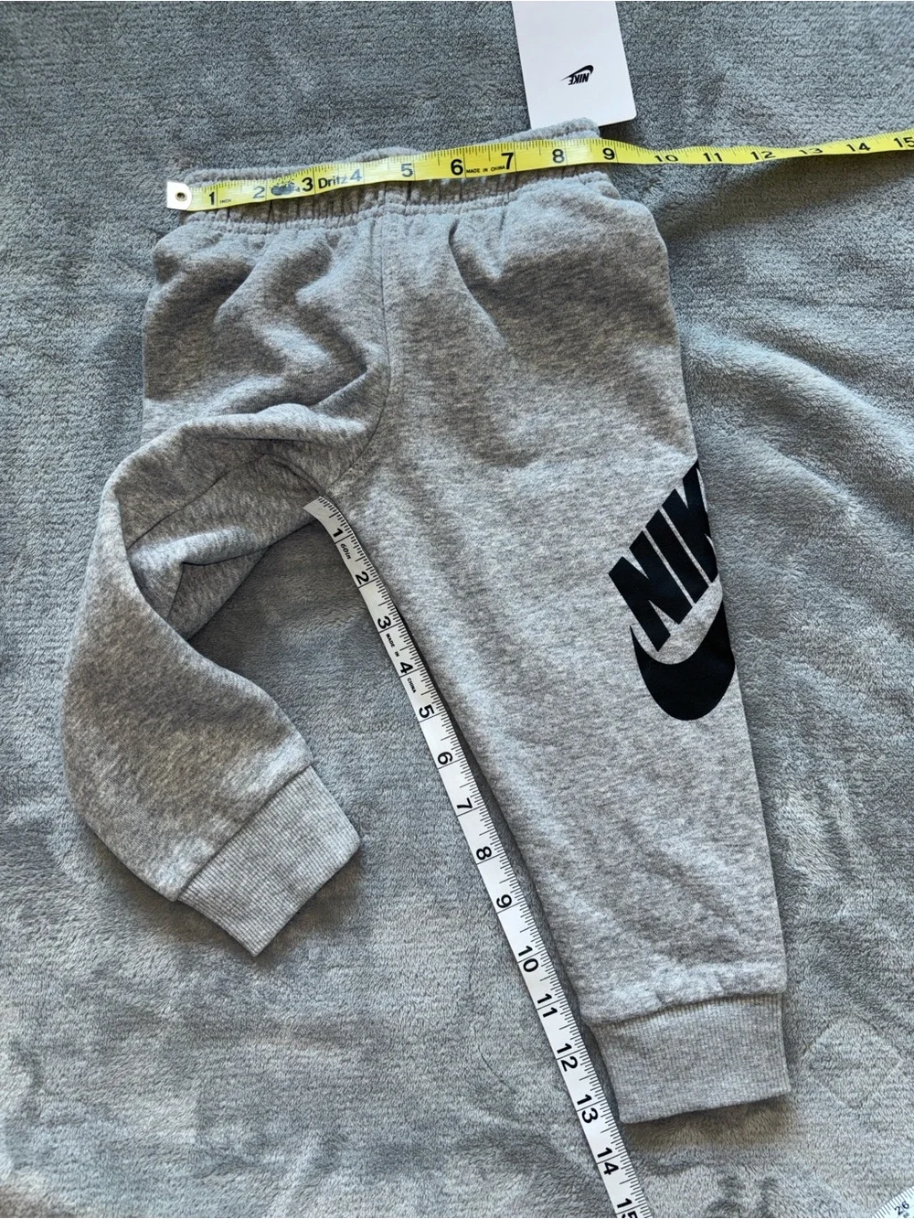 NWT Nike Boys Grey Heather jogger Sweatpants - 3T
